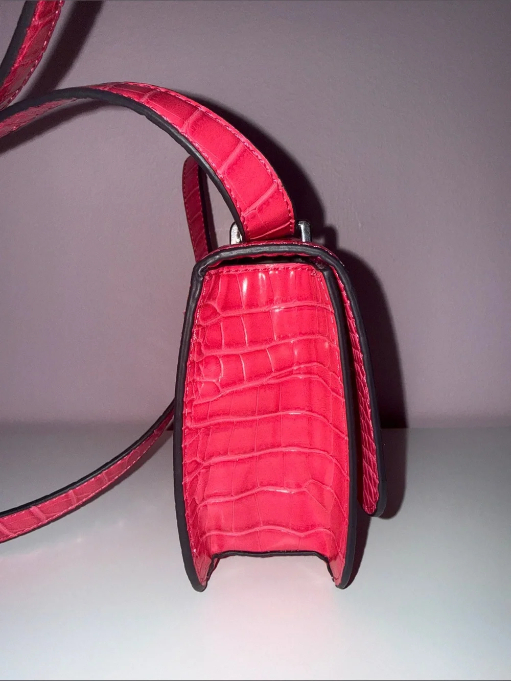 GUESS Hot Pink Croc-Embossed Crossbody Bag with Gold G